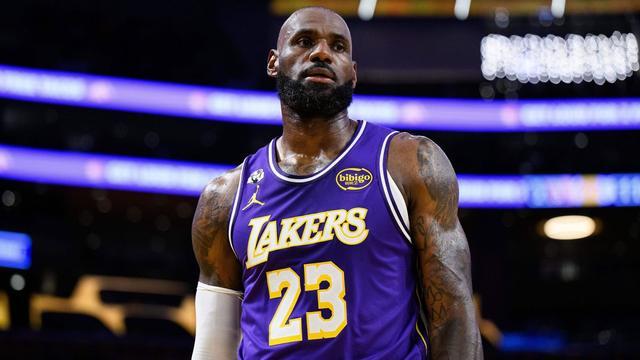 MK体育登录入口-贾巴尔恨死詹姆斯了？41岁詹皇总胜场超天勾，成NBA历史第一！